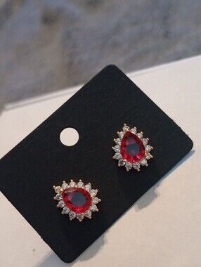 $8 Each Or Bundle 5/$20 Red Teardrop Halo Stud Gold Earrings